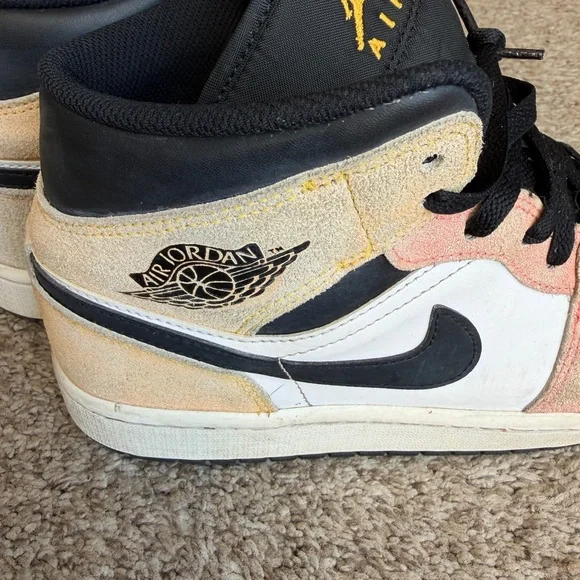 Jordan 1 Mid ‘Flight Club’ SE Ember Sundial 10 - Picture 2 of 3